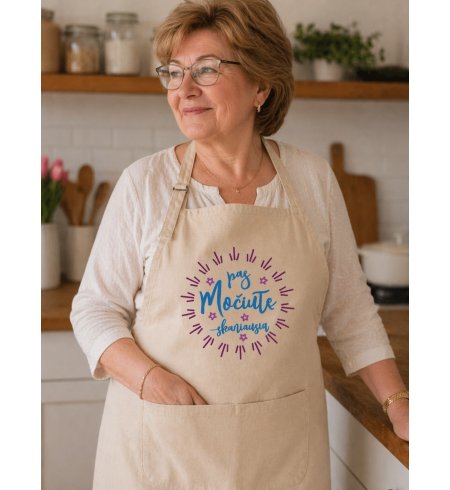 Prijuostė "Pas močiutę skaniausia"